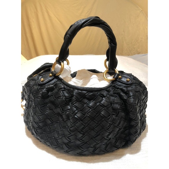 Miu miu woven leather shoulder bag gently used - Picture 4 of 16